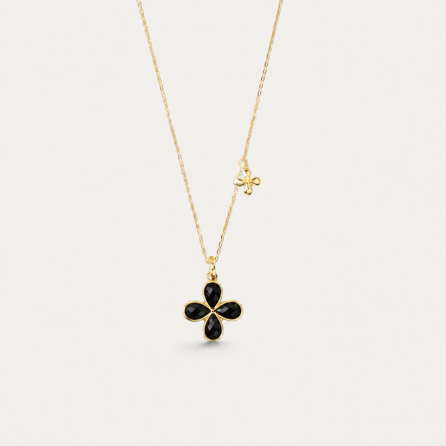Cloveria Necklace