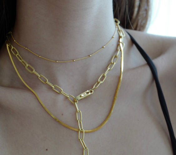 Argento Snake Chain paired with Baddie Buckle Necklace - FREQNC