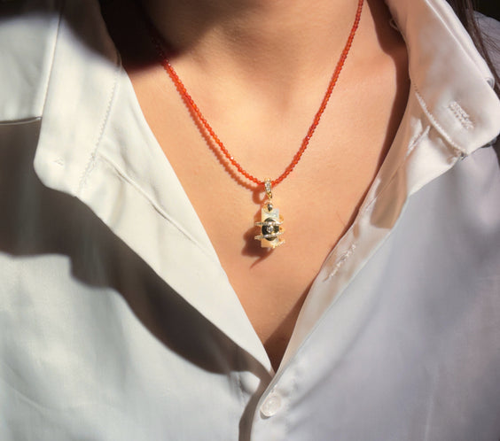 Cassie Red Agate String Necklace close-up detail - FREQNC