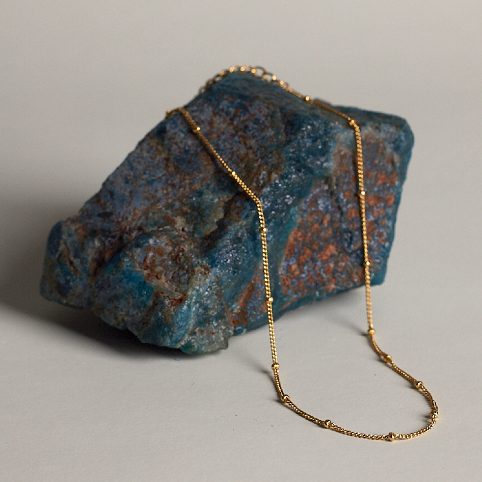 Rhea Gold Dot Necklace minimalist gold bead chain - FREQNC atelier