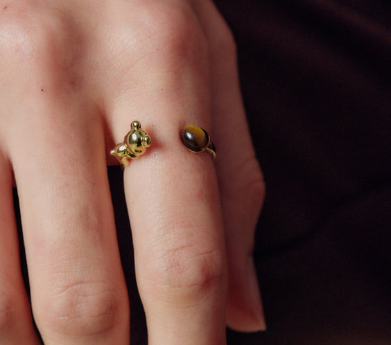 Cuddly Bear Ring on model hand styling - FREQNC atelier